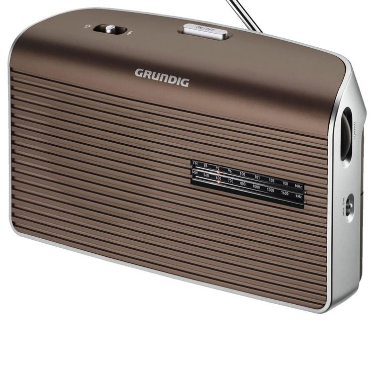radio Grundig Music 60 Marrón
